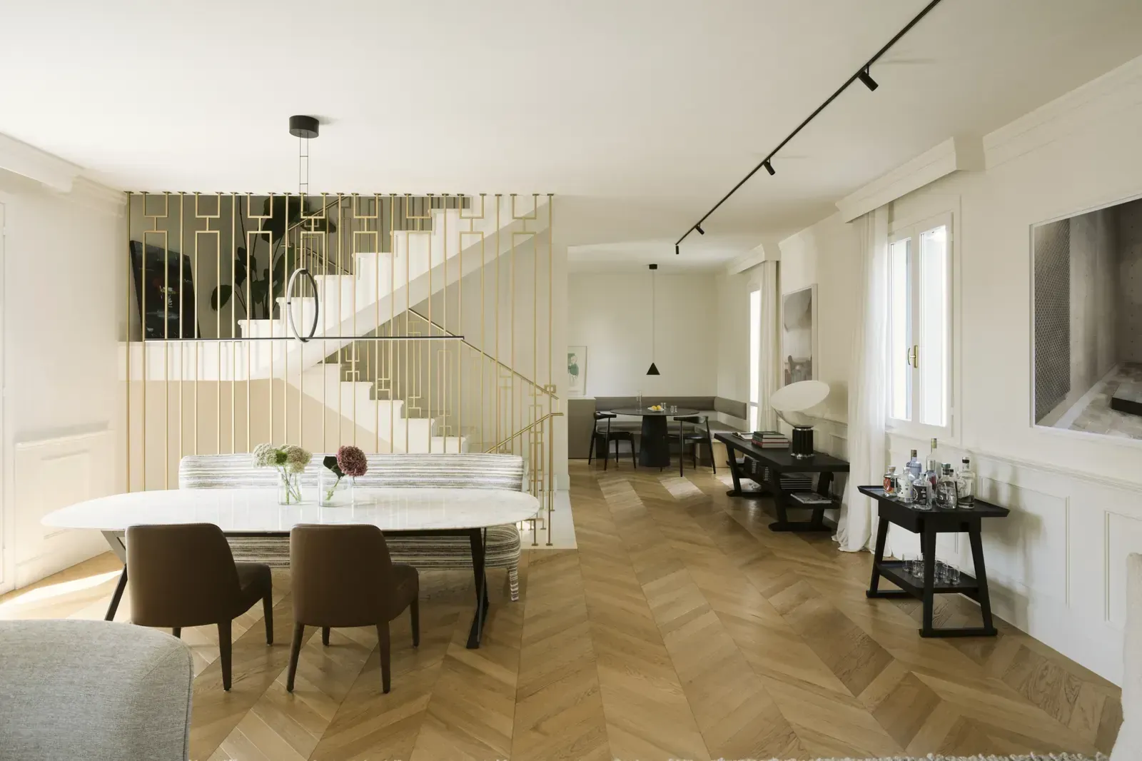GALLERY HOUSE